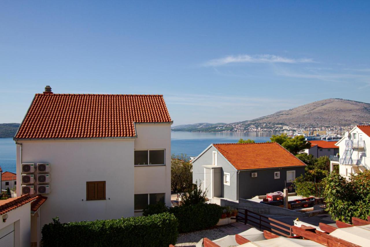 Villa Bianca Trogir Buitenkant foto