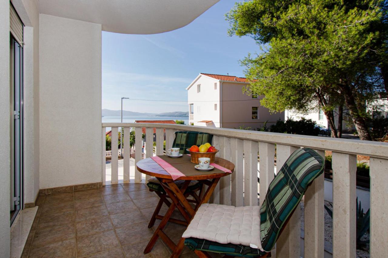 Villa Bianca Trogir Buitenkant foto