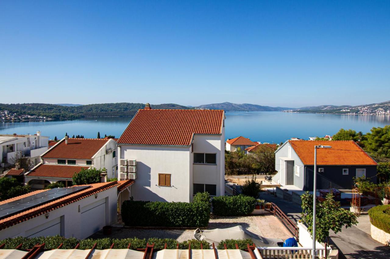 Villa Bianca Trogir Buitenkant foto
