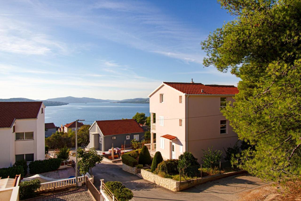 Villa Bianca Trogir Buitenkant foto