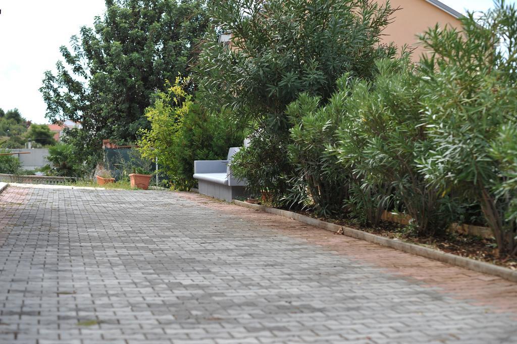 Villa Bianca Trogir Buitenkant foto